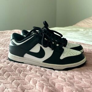 women’s nike dunk low shoes